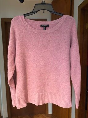 Ellen Tracy Dusty Rose Crewneck Sweater